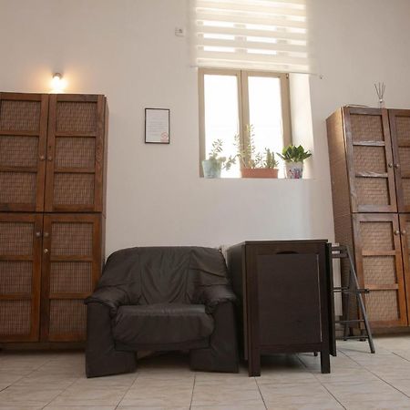 Cosy Apartment In City Centre Nagyvárad Kültér fotó