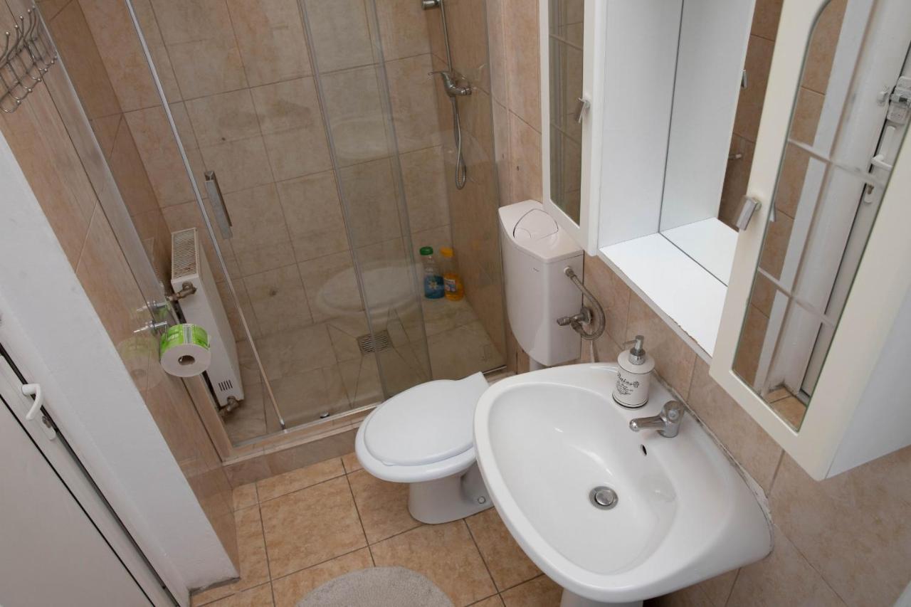 Cosy Apartment In City Centre Nagyvárad Kültér fotó